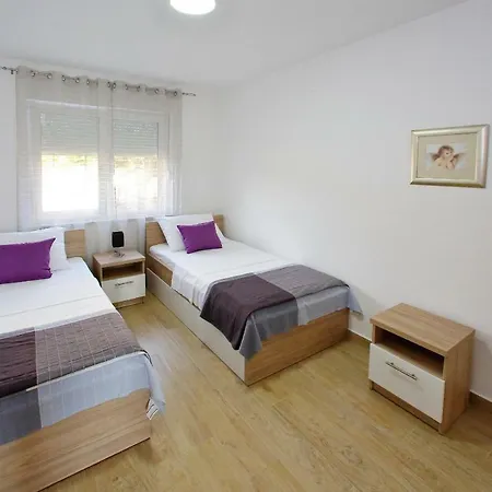 Appartamento Luxury Sikiric_2 With Fantastic View On The Sea Bibinje